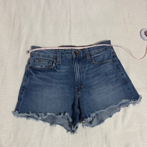 Joes Denim Frayed Hem Women Jean Shorts - Picture 1 of 7